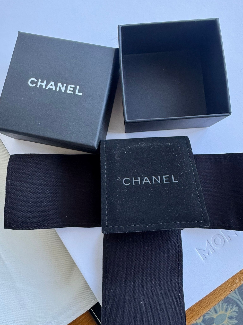 CHANEL Gold and Pearl-Accented CC Drop Earrings - Picture 3 of 3